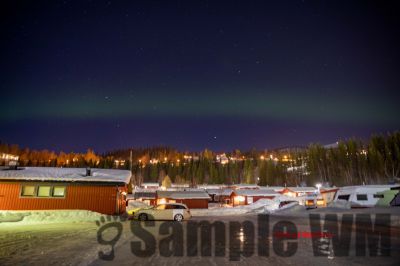 Nordlicht
auf der suche nach dem Polarlicht Aurora Borealis
Schlüsselwörter: Nordland;Norwegen;Schweden;Dänemark;Aurora Borealis;Trondheim;Tromsö;Umea;Mo I Rana;Polarkreis;Arctic Circle;Nordkap: Bergen