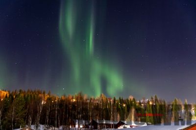 Nordlicht
auf der suche nach dem Polarlicht Aurora Borealis
Schlüsselwörter: Nordland;Norwegen;Schweden;Dänemark;Aurora Borealis;Trondheim;Tromsö;Umea;Mo I Rana;Polarkreis;Arctic Circle;Nordkap: Bergen