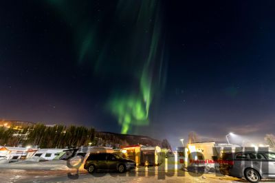 Nordlicht
auf der suche nach dem Polarlicht Aurora Borealis
Schlüsselwörter: Nordland;Norwegen;Schweden;Dänemark;Aurora Borealis;Trondheim;Tromsö;Umea;Mo I Rana;Polarkreis;Arctic Circle;Nordkap: Bergen