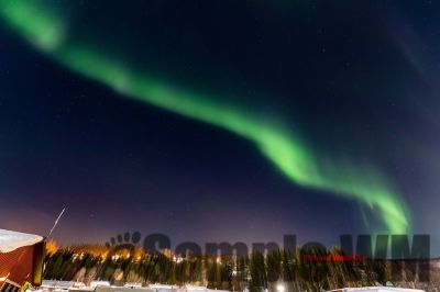 Nordlicht
auf der suche nach dem Polarlicht Aurora Borealis
Schlüsselwörter: Nordland;Norwegen;Schweden;Dänemark;Aurora Borealis;Trondheim;Tromsö;Umea;Mo I Rana;Polarkreis;Arctic Circle;Nordkap: Bergen